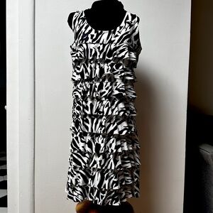 Isle by Melis Kozan Dress Size L Ruffle zebra print